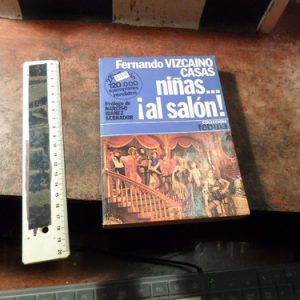 Niñas...¡al Salón! Vizcaíno Casas  (k3438