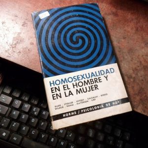 Homosexualidad En El Hombre Y En La Mujer - (k1985