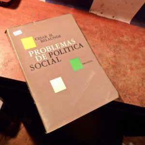 Problemas De Politica Social/ Belaunde.(k1998