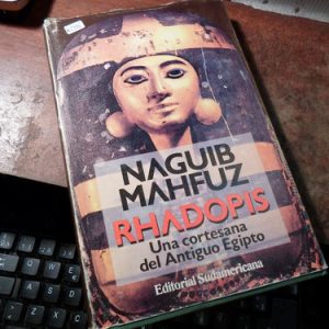 Naguib Mahfuz Rhadopis(k2496