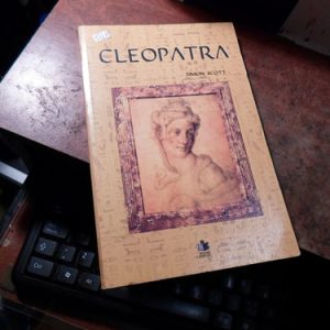 Cleopatra Simon Scott (t1617