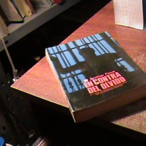 Jonathan Power En Contra Del Olvido (h1297