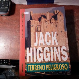 Terreno Peligroso - Jack Higgins (v572
