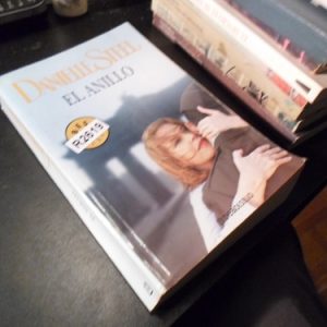 El Anillo Danielle Steel  R2619