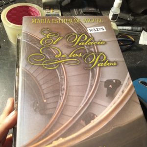 María Esther De Miguel   El Palacio Patos