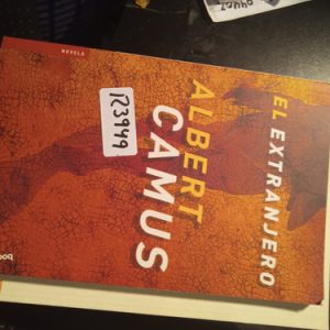 El Extranjero   Albert  Camus