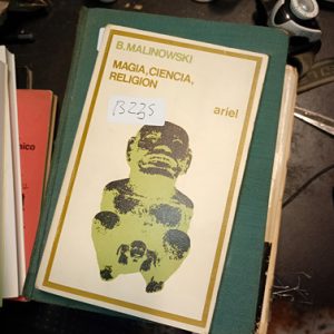 B.malinowskimagia, Ciencia, Religion