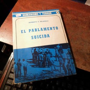 El Parlamento Suicida Norberto Beladrich(r795