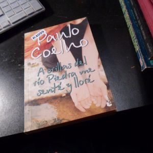 Paulo Coelho - A Orillas Del Río Piedra K4099