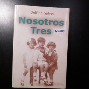 Delfina Gálvez Nosotros Tres Q2505