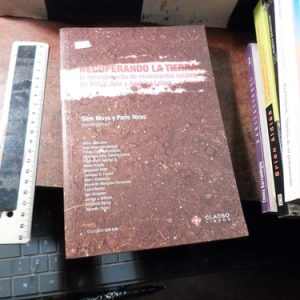 Sam Moyo Paris Yeros Recuperando La Tierra (v2128