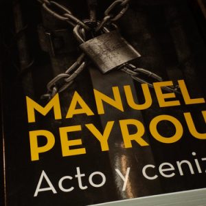 Acto Y Ceniza - Peyrou