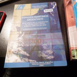 Espacios Maritimos Argentinos - Carlos Manuel Trueba