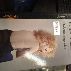 Benjamin Black  Órdenes Sagradas